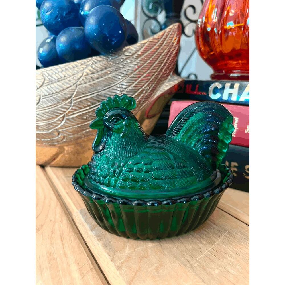 Westmoreland Emerald Green Rooster Hen on Nest Chicken Dish Rosso Mosser Glass